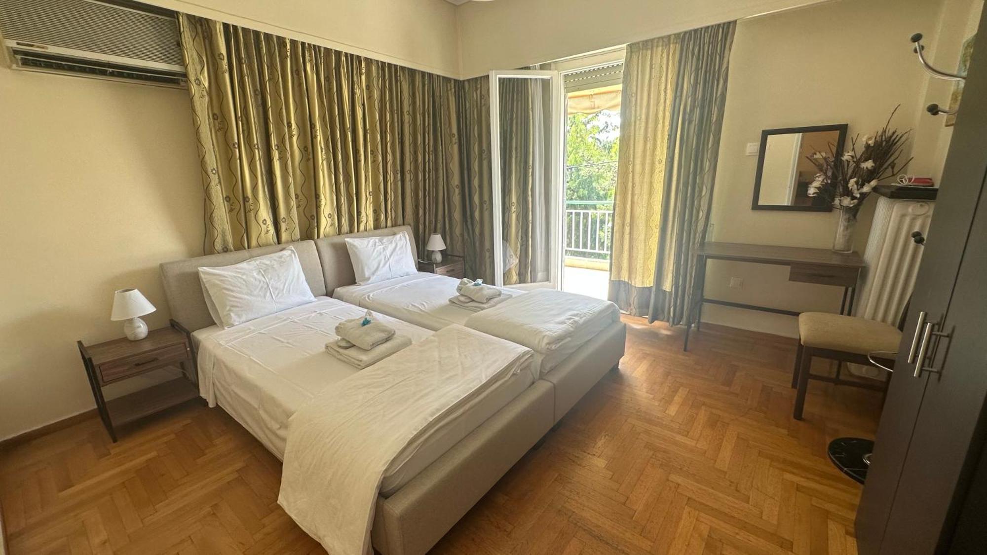 Harokopio Apartment In Atina Dış mekan fotoğraf